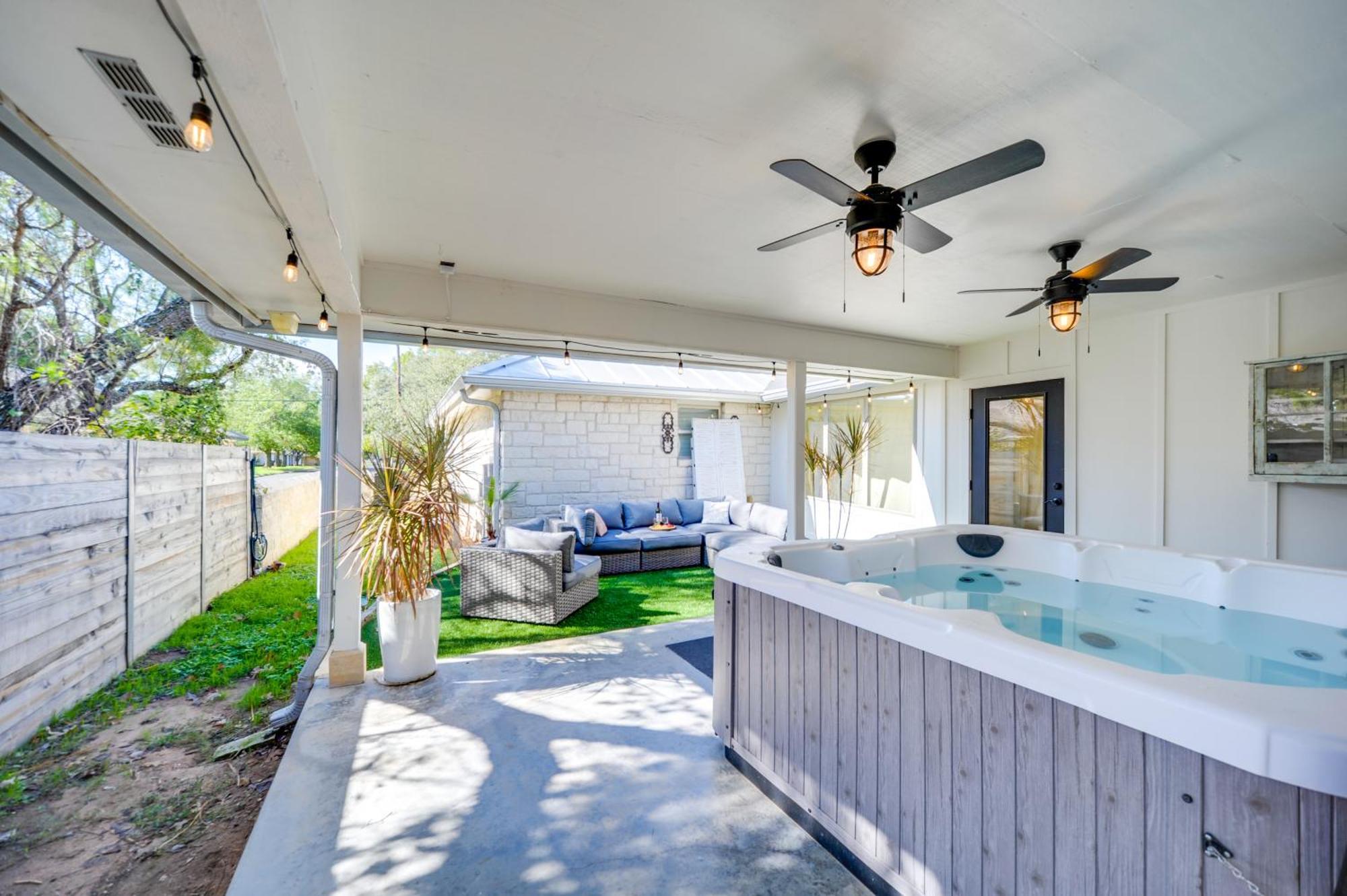 Fredericksburg Regan Cottage With Hot Tub! Экстерьер фото